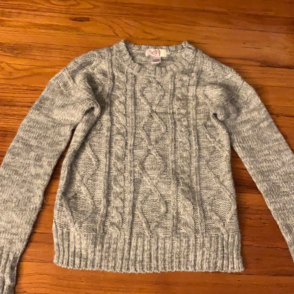 SO grey sweater, size S